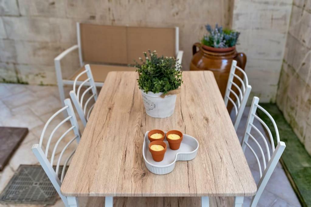 Li Frati Casa Vacanze Lecce Extérieur photo